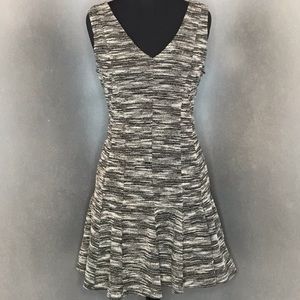 Banana Republic Knit Shift Dress - Size 10 Petite